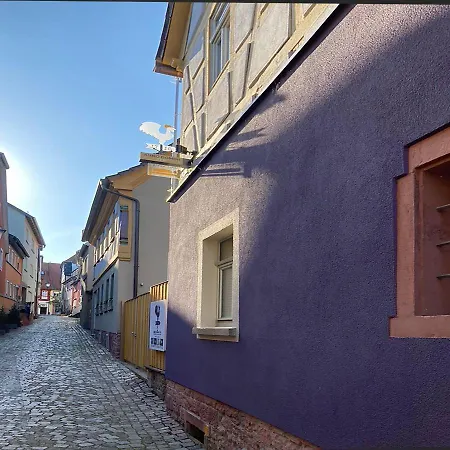 Apartment Omas-stubb-das-komfort-dz-mit-balkon-im-herrenhaus *